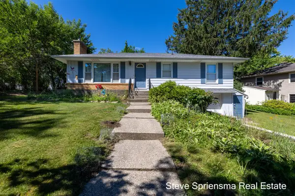 1355 Derby, Grand Rapids, MI 49504