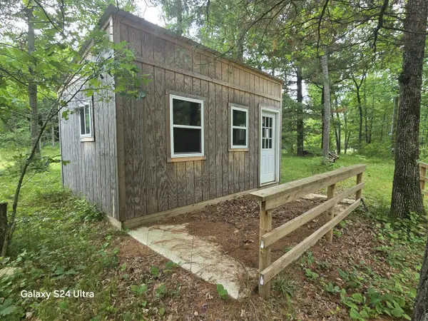 10513 N Peacock, Irons, MI 49644
