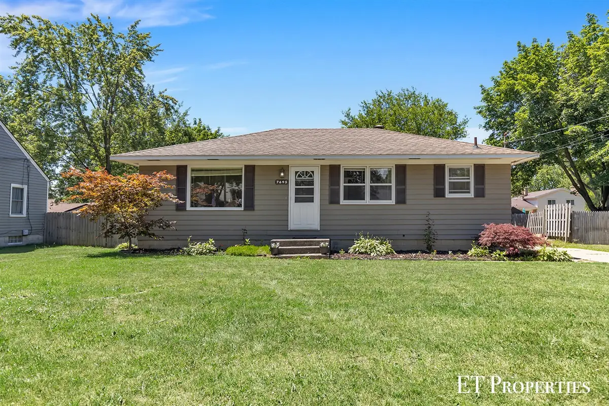 7695 Thomas, Jenison, MI 49428 - #1