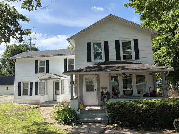 8 E South, Hillsdale, MI 49242