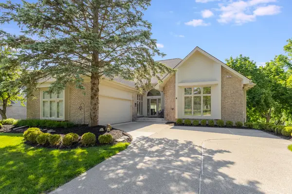 28044 Hickory #11, Farmington, MI 48331