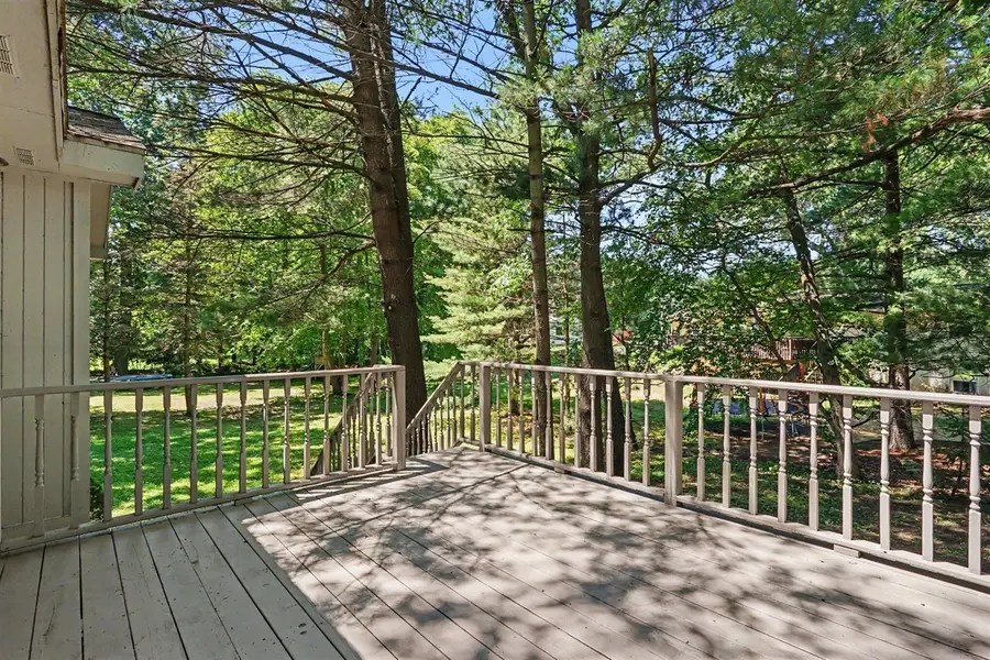 2003 Harbor Inn, Holland, MI 49424 - #3