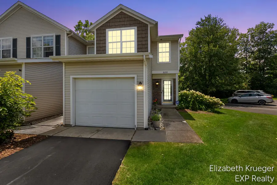 3292 Park Ridge, Grand Rapids, MI 49525 - #2