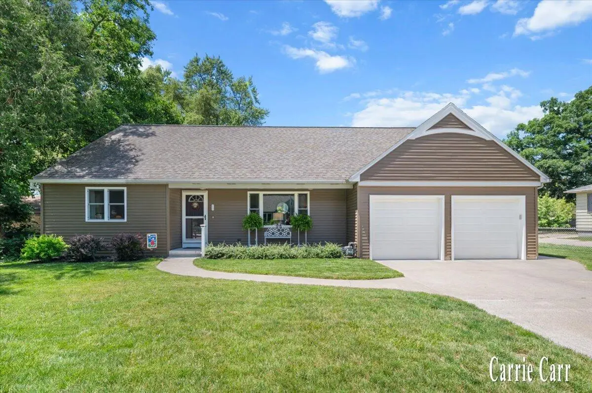 4045 Bell, Grand Rapids, MI 49525 - #1