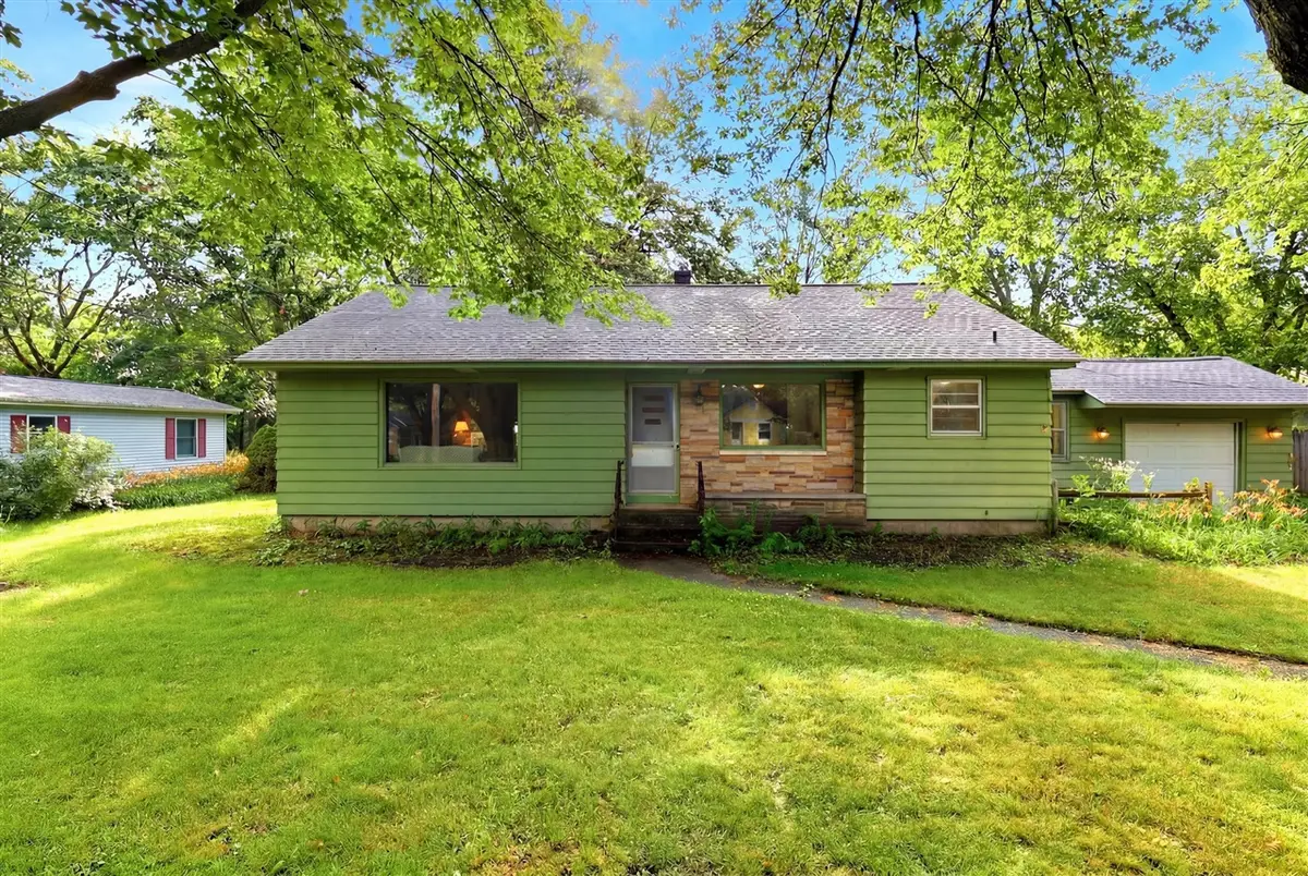 719 Aster, Holland, MI 49423 - #1
