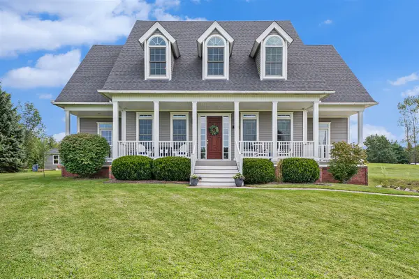 7812 Fountain Hills, Davisburg, MI 48350