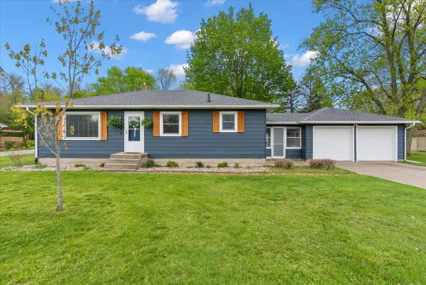 2538 Rosewood, Jenison, MI 49428
