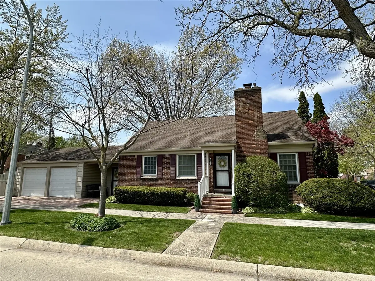 1953 Oxford, Grosse Pointe, MI 48236 - #1