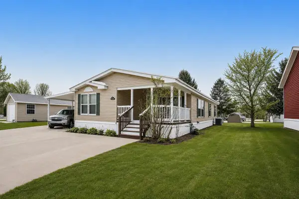 13749 Bluebell, Cedar Springs, MI 49319