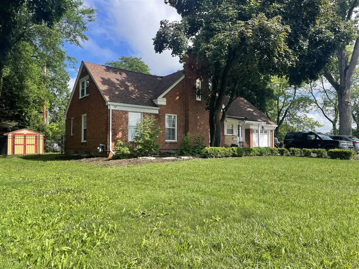 27551 Goldengate, Lathrup Village, MI 48076 - #1