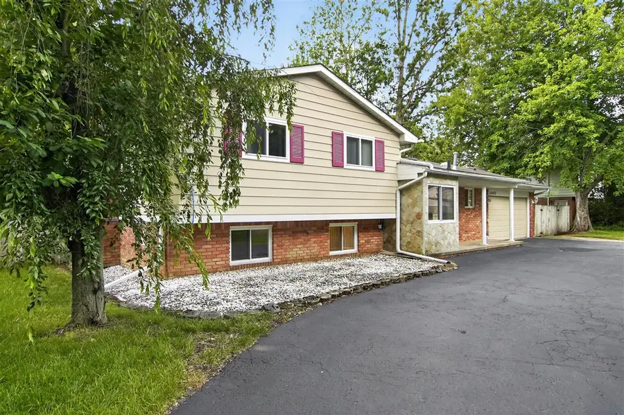 32463 Dunford, Farmington Hills, MI 48334 - #2