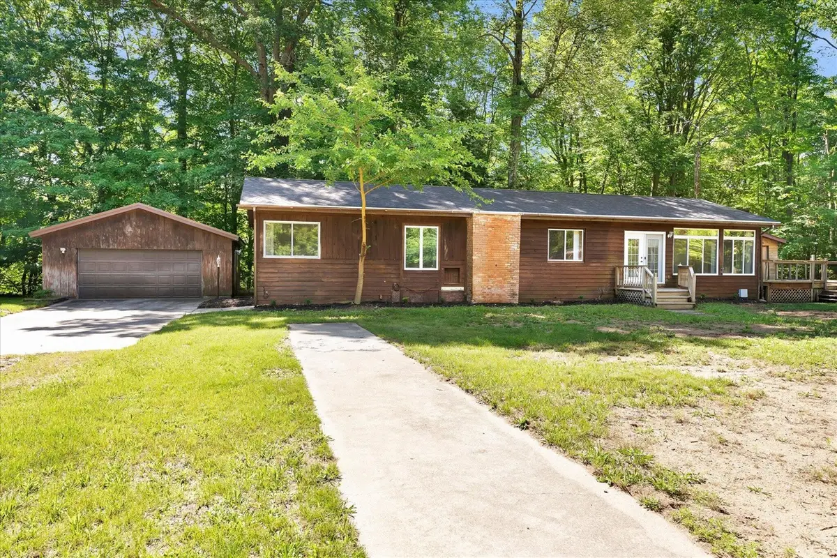 10088 S Brucker, Fremont, MI 49412 - #1