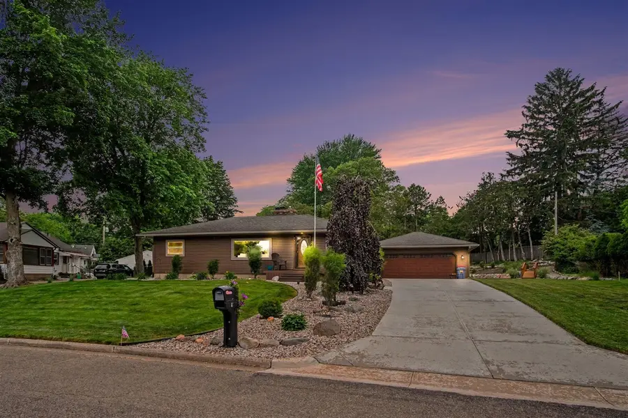 739 Old Gate, Grand Rapids, MI 49504 - #2