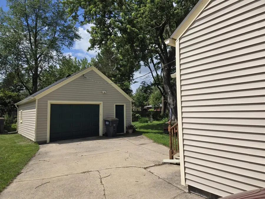 509 W Allegan, Otsego, MI 49078 - #3