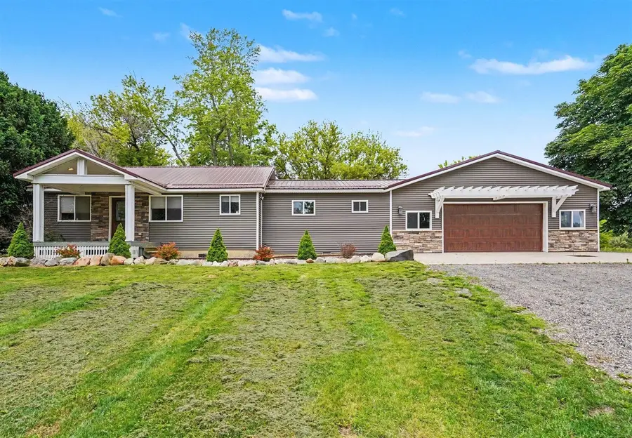 6129 Old State, North Branch, MI 48461 - #2