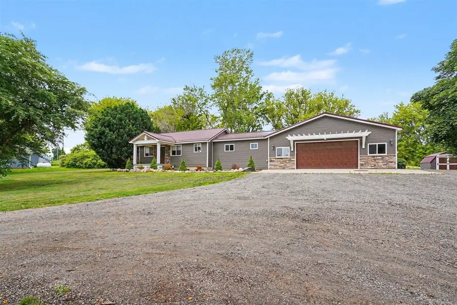 6129 Old State, North Branch, MI 48461 - #3