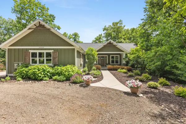 10999 Old Oak, Greenville, MI 48838