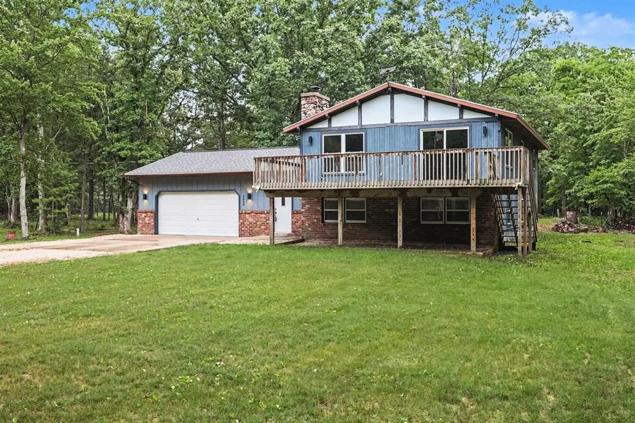 3920 Simonelli, Whitehall, MI 49461 - #3