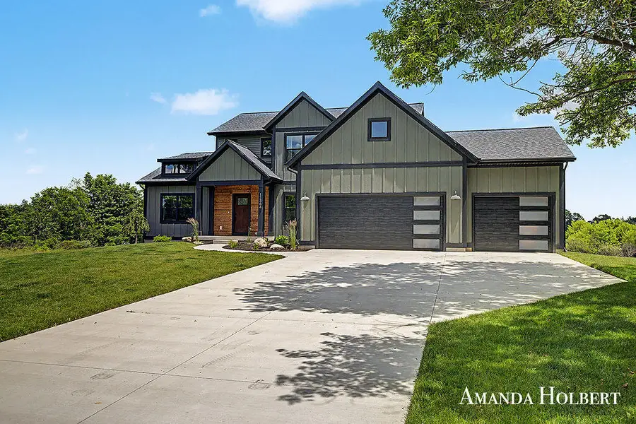 11364 Stout, Rockford, MI 49341 - #2