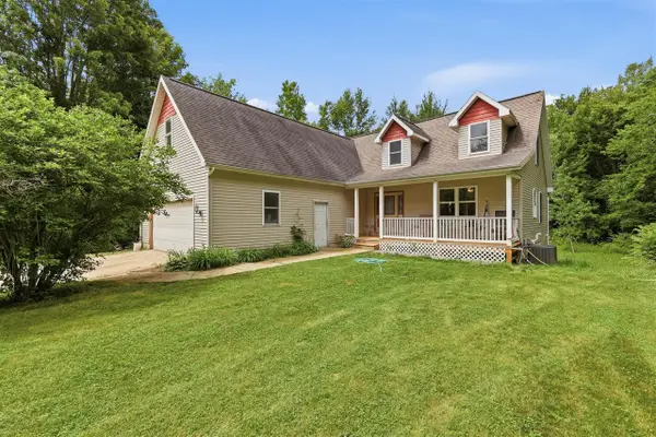 16291 24th, Coopersville, MI 49404