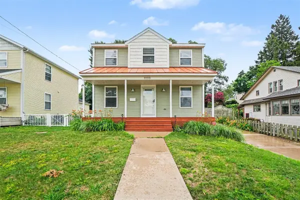 2123 Lakeshore, Muskegon, MI 49441