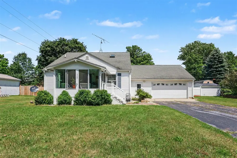 728 Ohio, Fremont, MI 49412 - #2