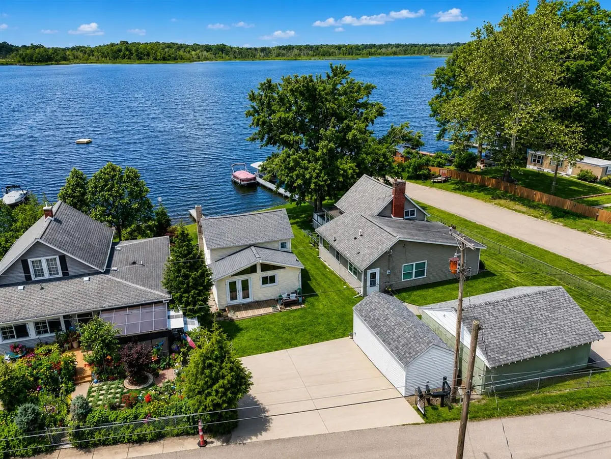 51520 Fish Lake, Marcellus, MI 49067 - #1