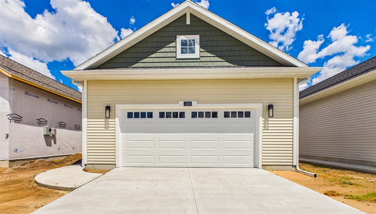1528 Wilson #42, Spring Lake, MI 49456 - #1