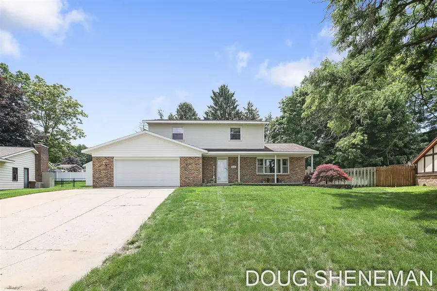 5143 Wembley, Wyoming, MI 49509 - #2