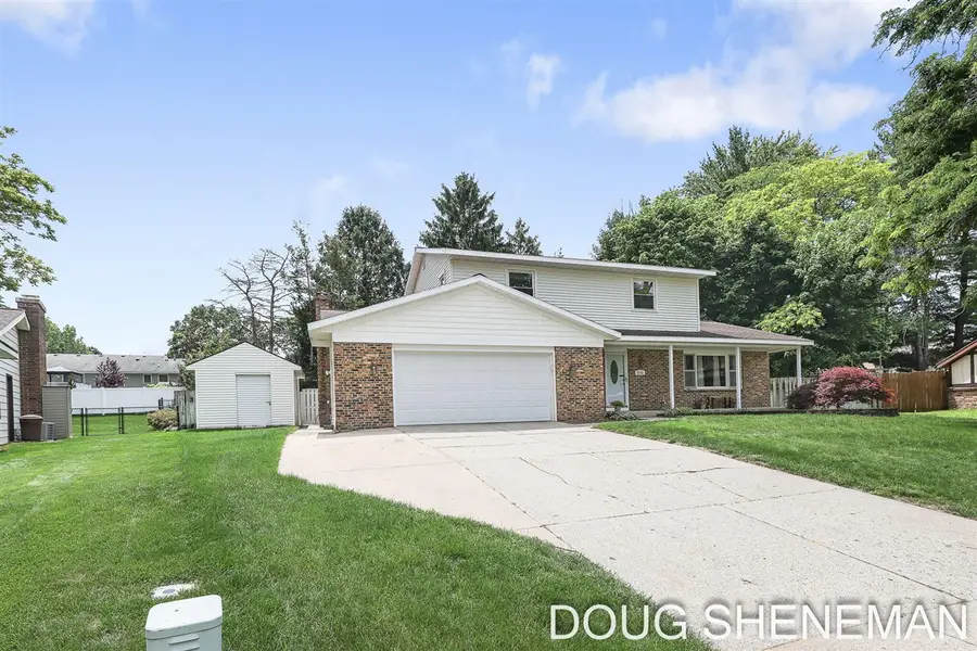 5143 Wembley, Wyoming, MI 49509 - #3