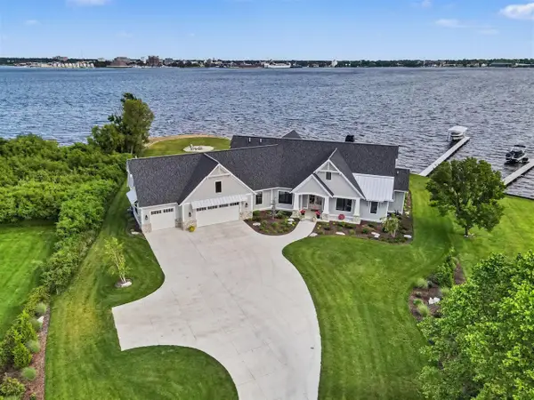 1019 Moorings, Muskegon, MI 49445