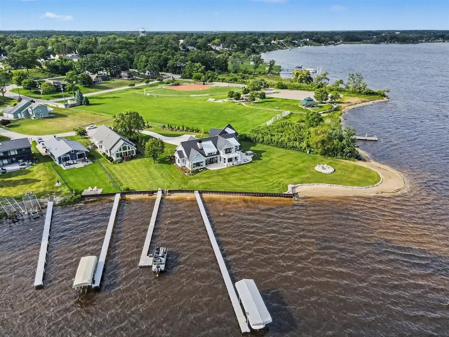1019 Moorings, Muskegon, MI 49445 - #2