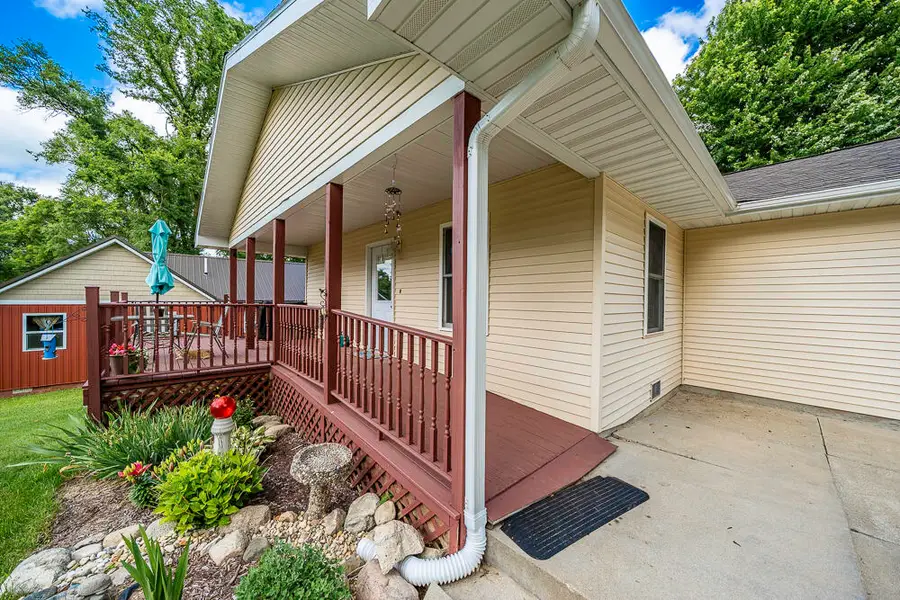 38 N Elm, Hesperia, MI 49421 - #2