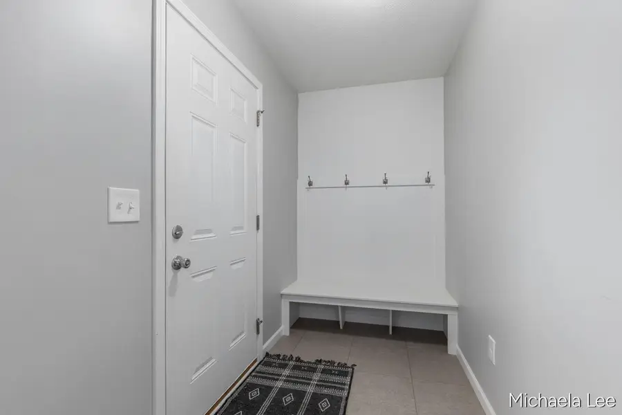 1115 Odell Farm, Vicksburg, MI 49097 - #2