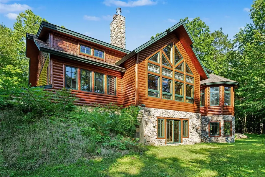 48 Longmeadow, Niles, MI 49120 - #3