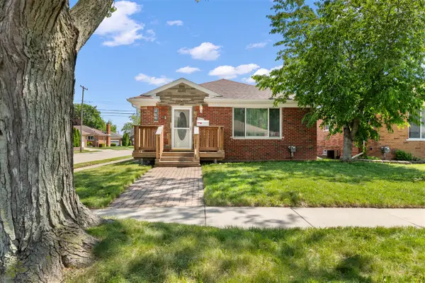 17448 Veronica, Eastpointe, MI 48021