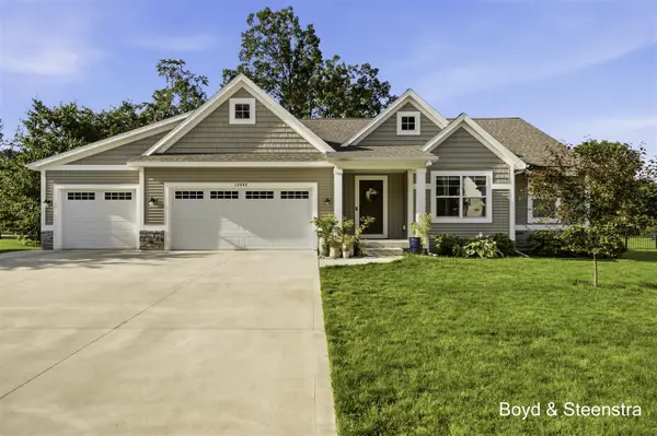 13092 Boulderway, Grand Haven, MI 49417