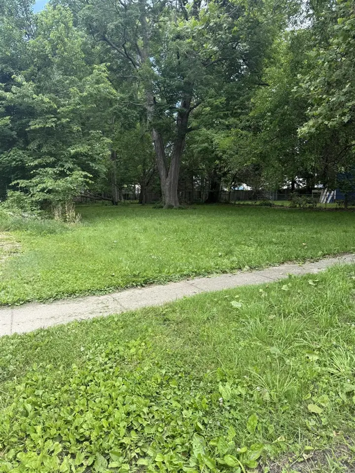 V/L Elm, Paw Paw, MI 49079 - #3