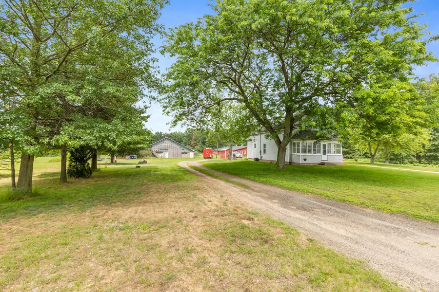 15331 Quincy, Holland, MI 49424 - #3