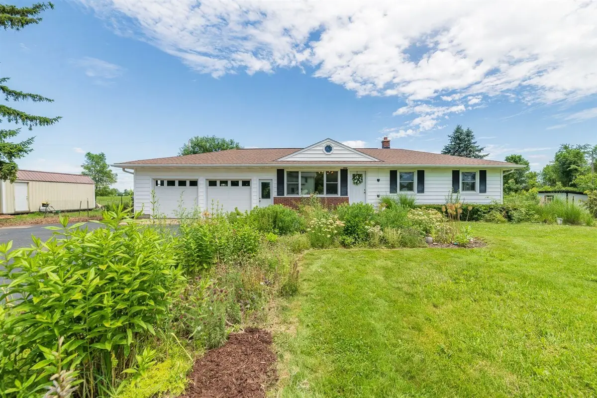16331 S 24th, Vicksburg, MI 49097 - #1