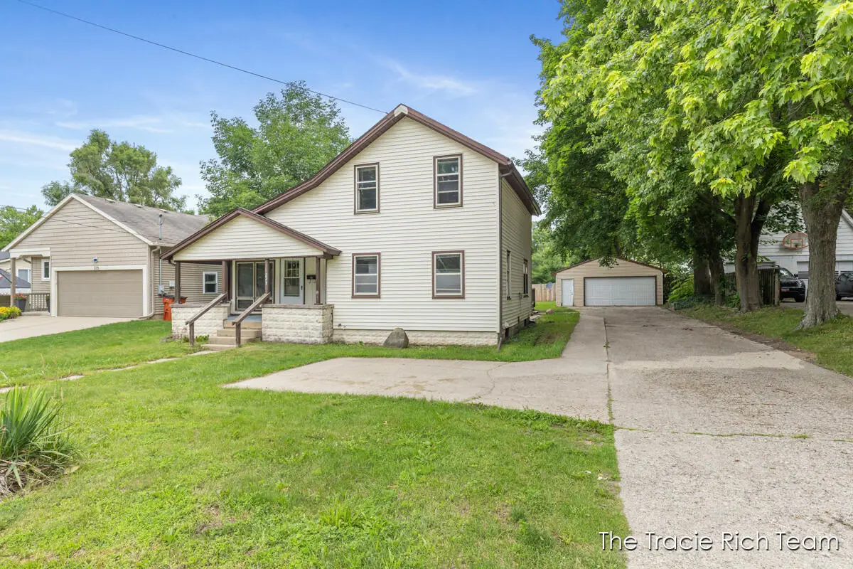 227 E Division, Rockford, MI 49341 - #1