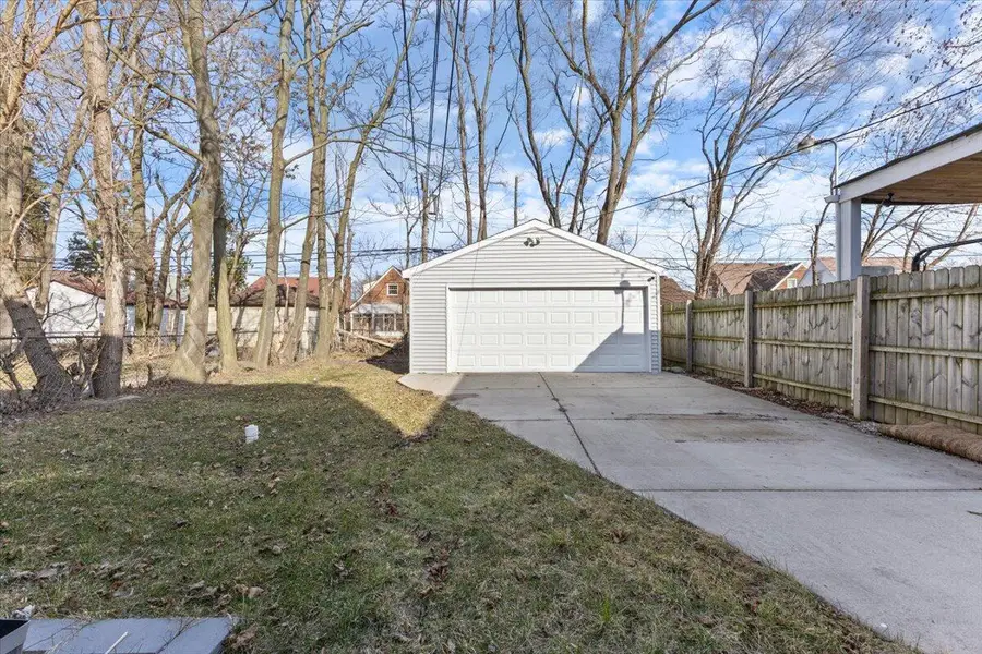 18446 Hartwell, Detroit, MI 48235 - #3