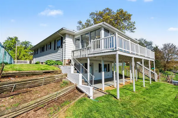 468 W Crooked Lake, Kalamazoo, MI 49009