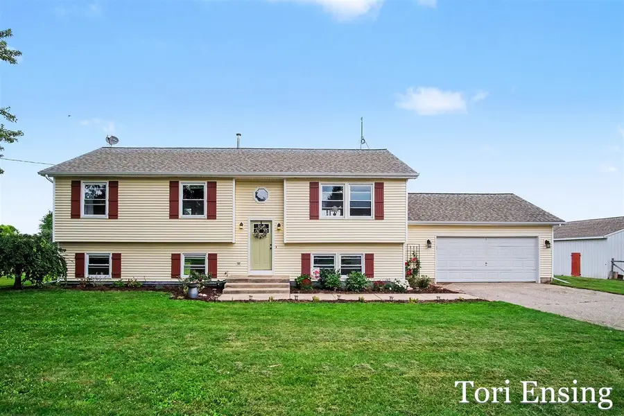 9137 Peterson, Rockford, MI 49341 - #3