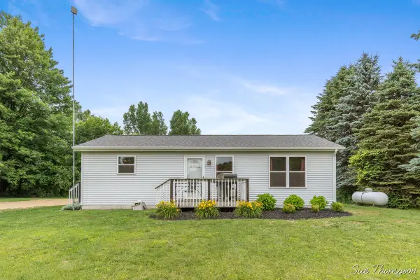 2972 W Kroman, Sheridan, MI 48884