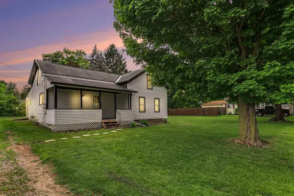 190 E Cross, Clarksville, MI 48815