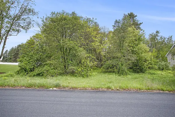 184 Shadowood, Battle Creek, MI 49014
