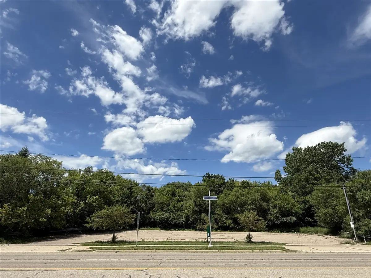 3718 W Michigan, Kalamazoo, MI 49006 - #1