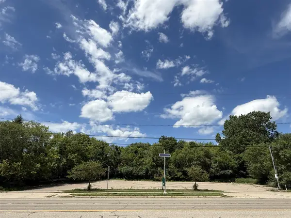 3718 W Michigan, Kalamazoo, MI 49006