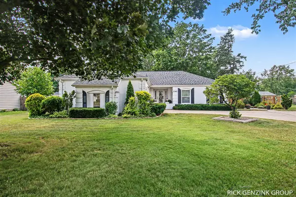7747 Park Lane, Jenison, MI 49428